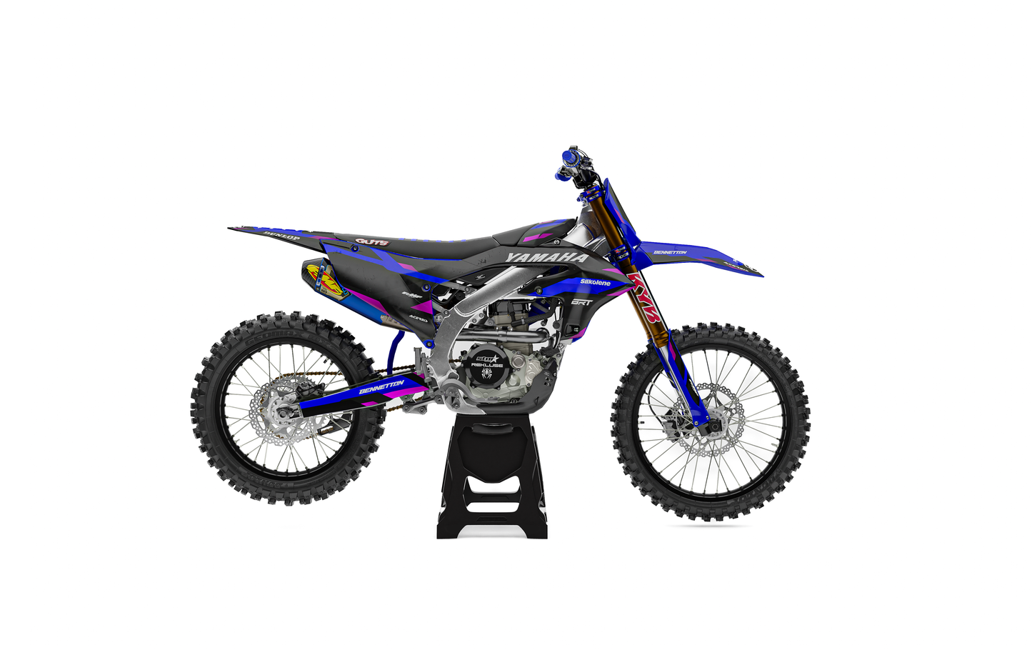 YAMAHA 3